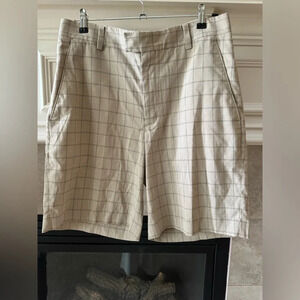 Tiger Woods Collection Men's Beige Plaid Golf Shorts Flat Front Size 32
